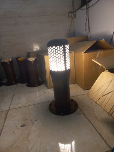 چراغ پارکی نیم متری