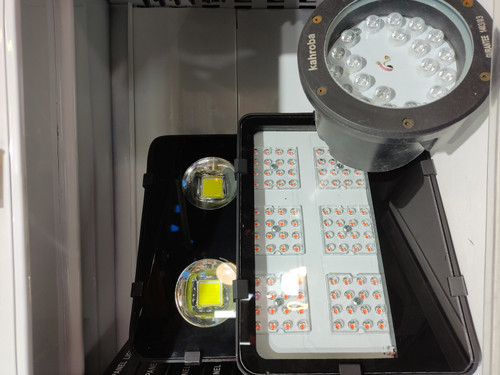 پرژکتور لنزدار 100 وات