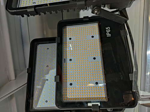 پرژکتور 100 وات SMD