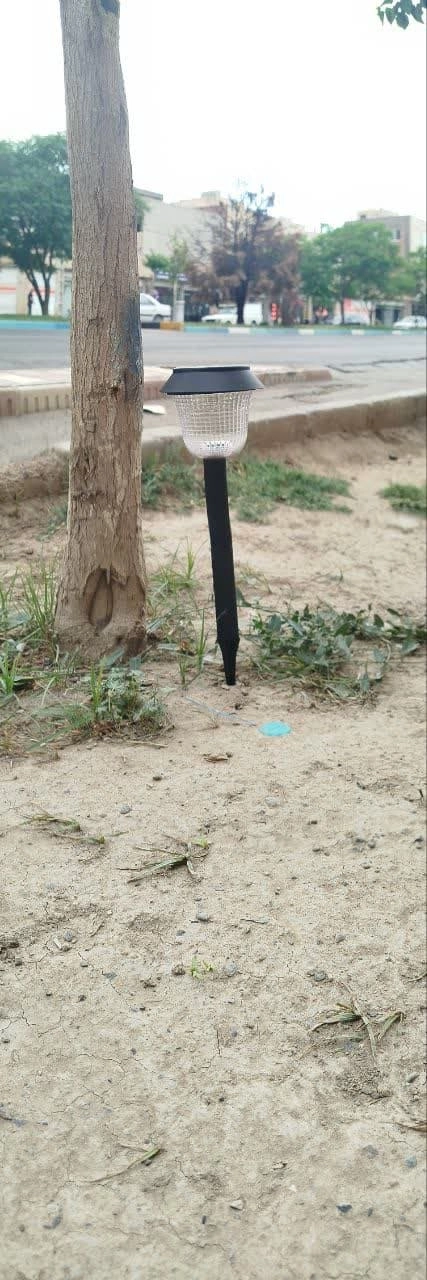 چراغ باغی هرمی