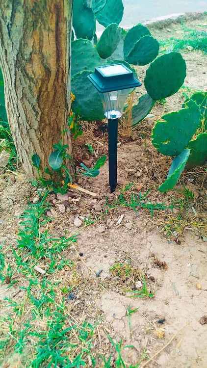 چراغ باغی هرمی